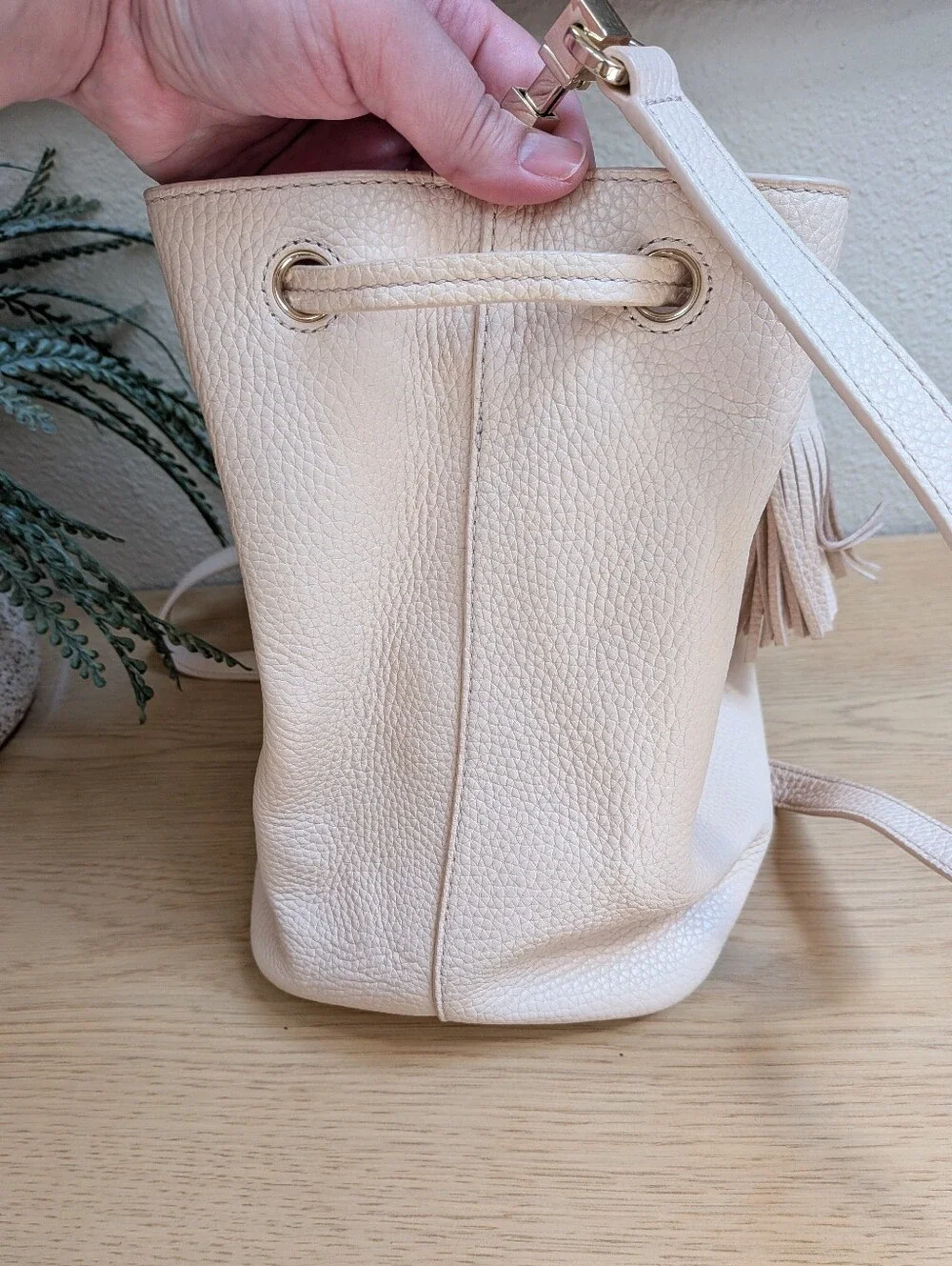 Tory Burch Thea Bucket Bag Pink Sweet Melon Pebbled Leather Tassel Crossbody